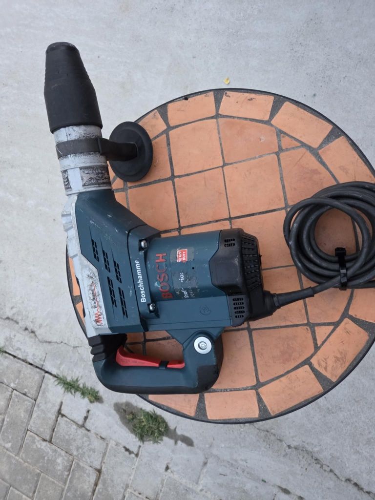 Перфоратор BOSCH GBH 5-40 DCE