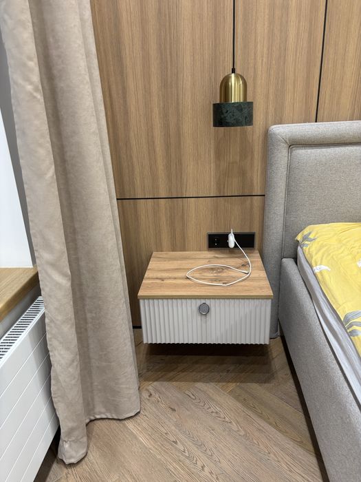 Подвесные прикроватные тумбы в спальню 2 штуки