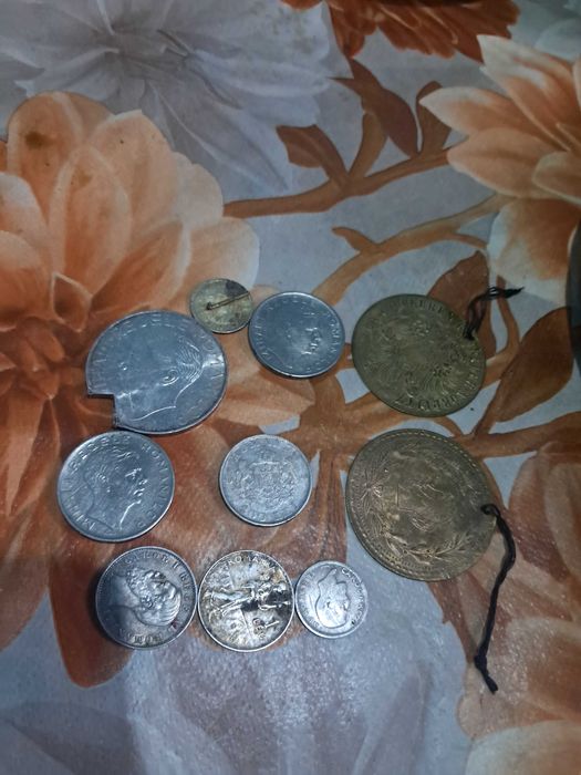 Vand colectie de monede vechi,raritati romanesti si germane !