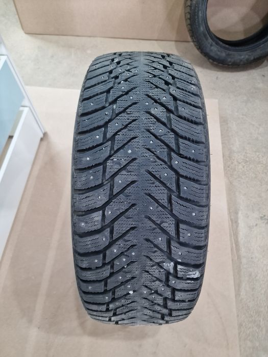 Покрышка зимний в  комплекте