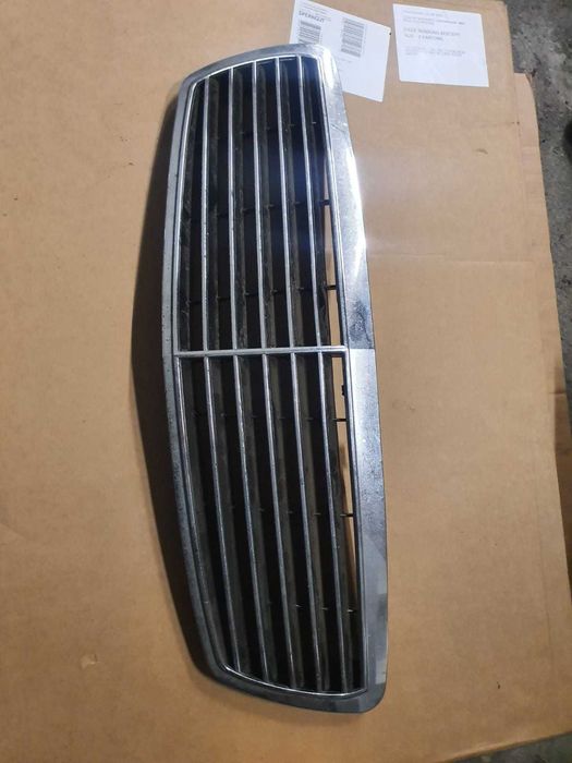 Mercedes W211 решетка Мерцедес Е класа