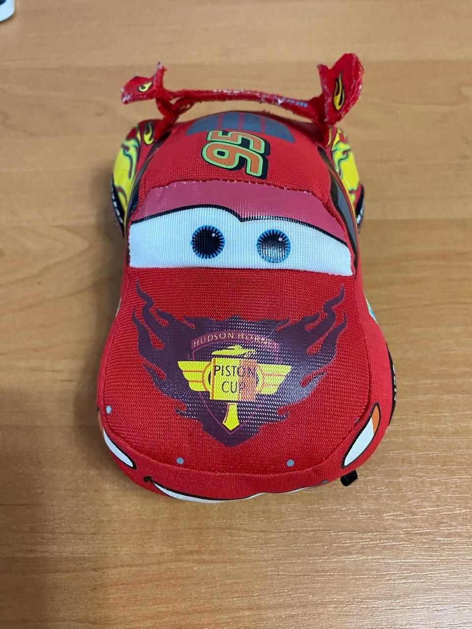 Молния МакКуин (Lightning McQueen)