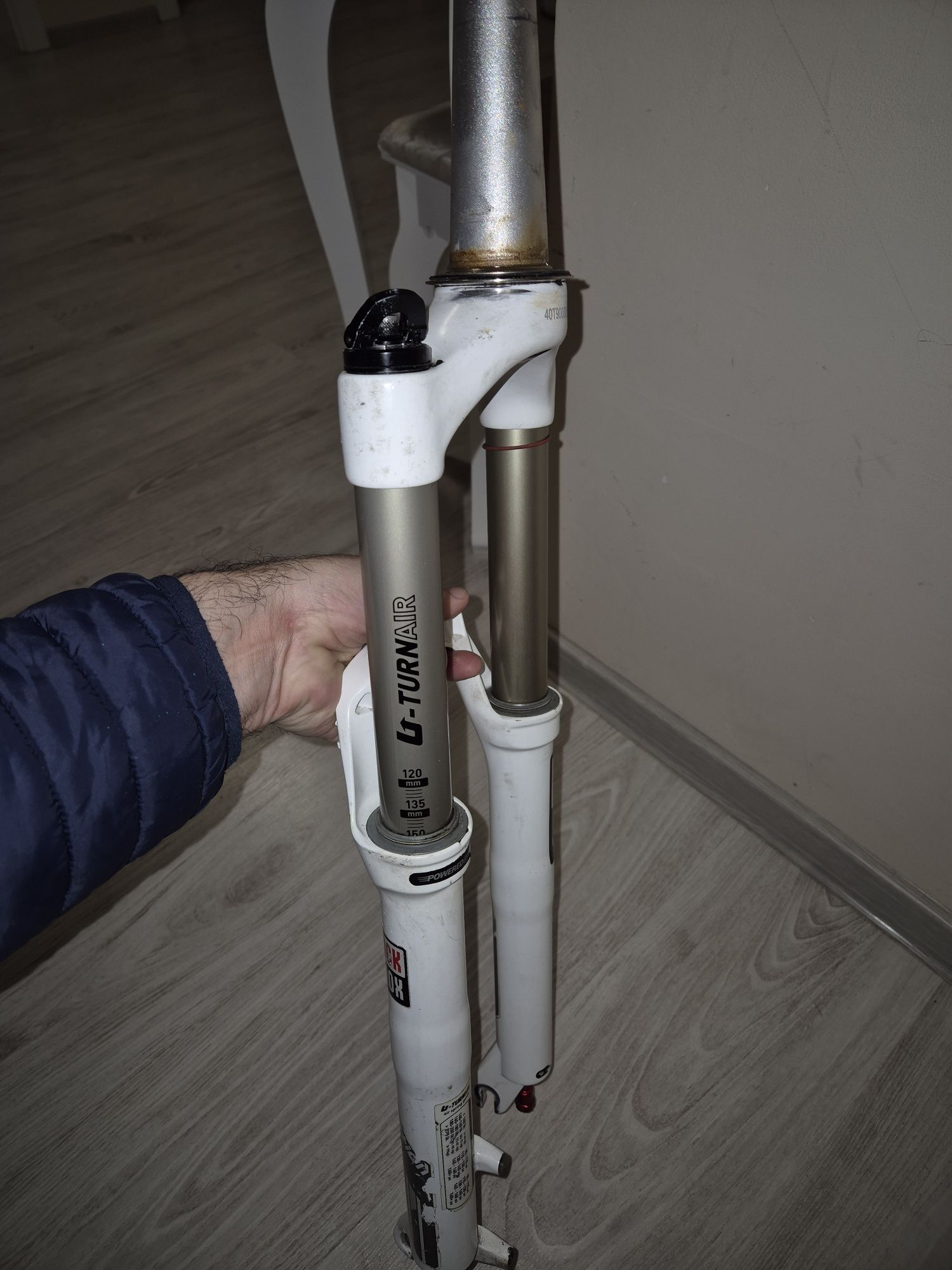 Furca RockShox Revelation,roti 27.5,cursa 150mm,U-Turn,rebound,2 camer