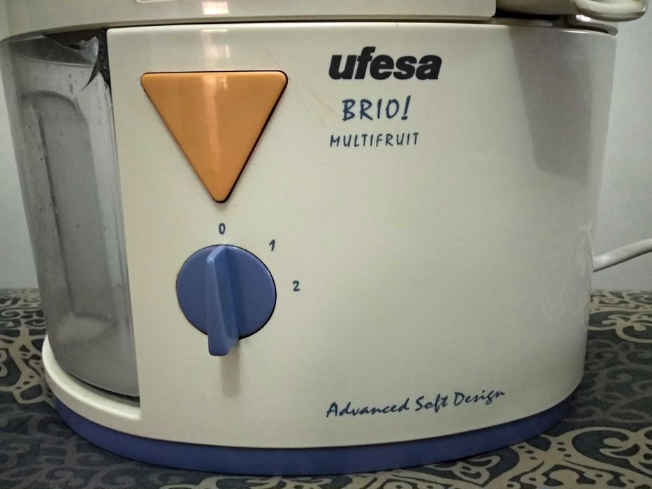 Соковыжималка Ufesa (Original).