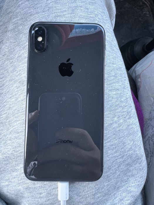 IPhone XS в отличном состоянии