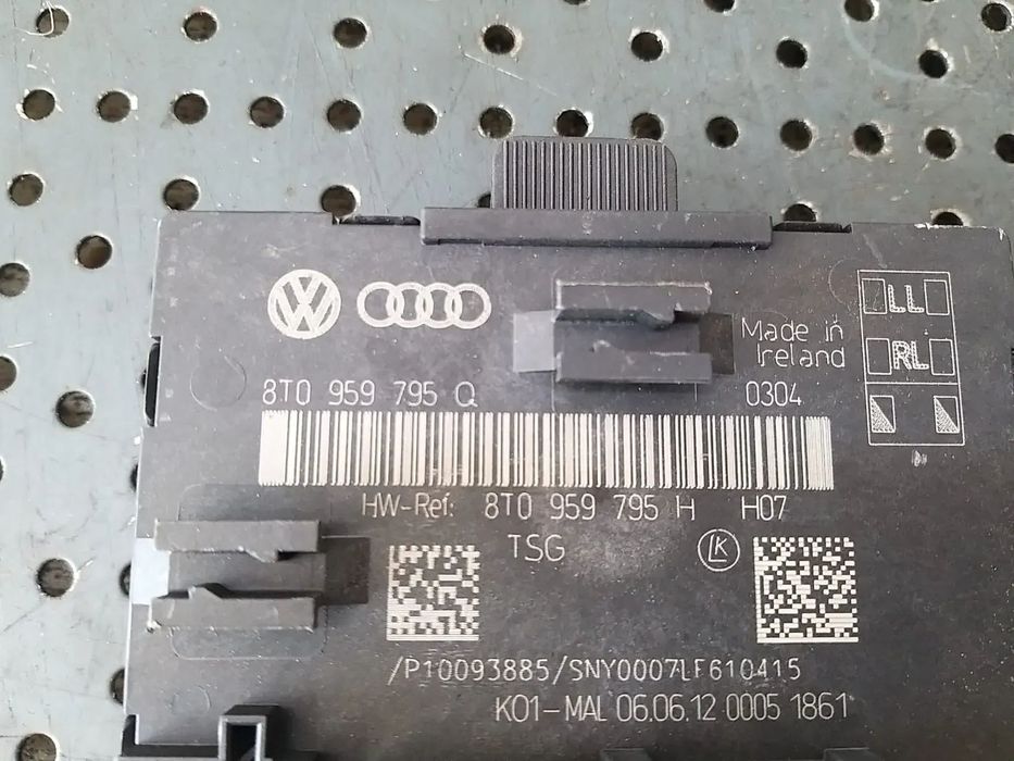 Modul calculator usa dreapta spate audi a4 b8 8k 8t0959795q 8t0959795h