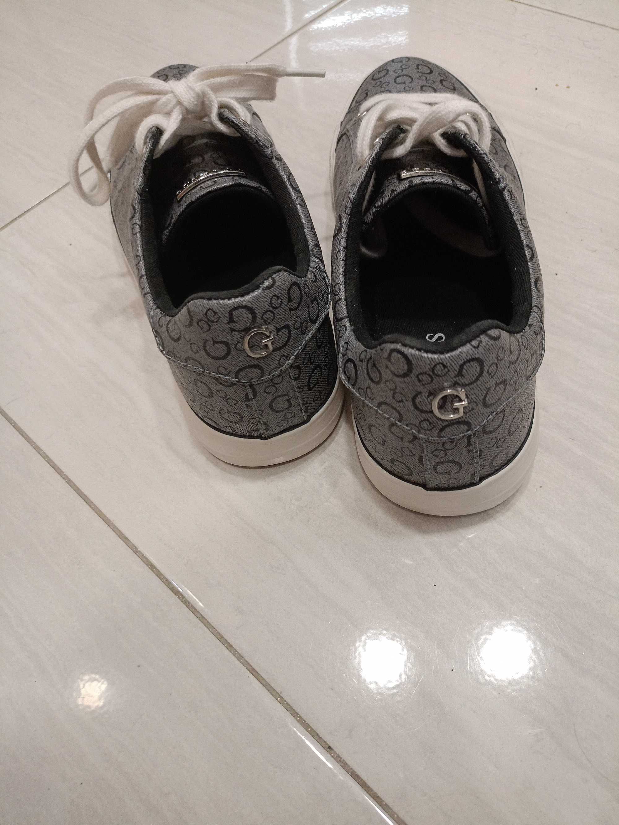 Кецове Guess 39н