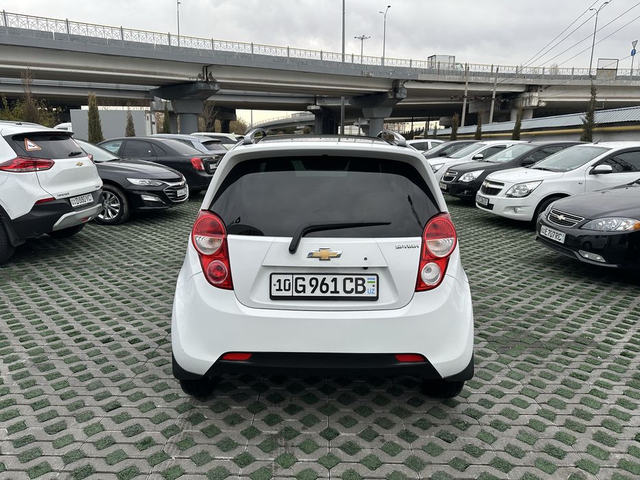 Продается своя машина Спарк 2022 механика,mexanika