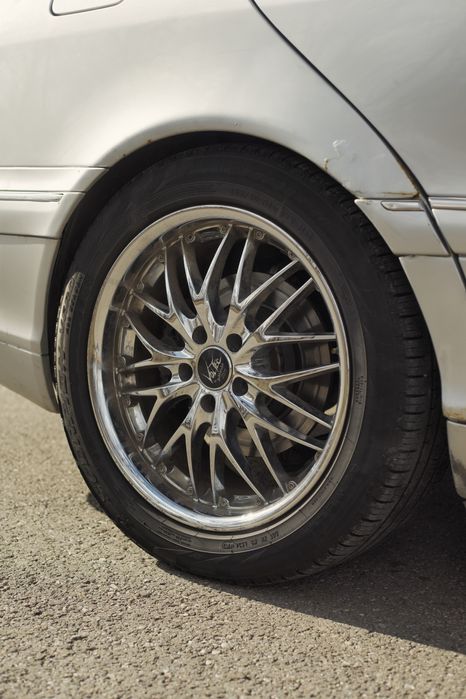 Dezmembrez Mercedes S W220 280 320 350 400 500 600 55 perna compresor