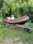 Vând RIB Lomac2000 cu motor 20 cp Johnson 2t.