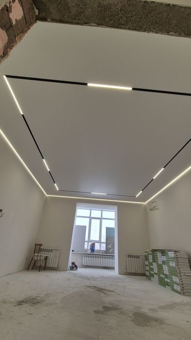 Натяжные потолки Акция на магнитные треки!!