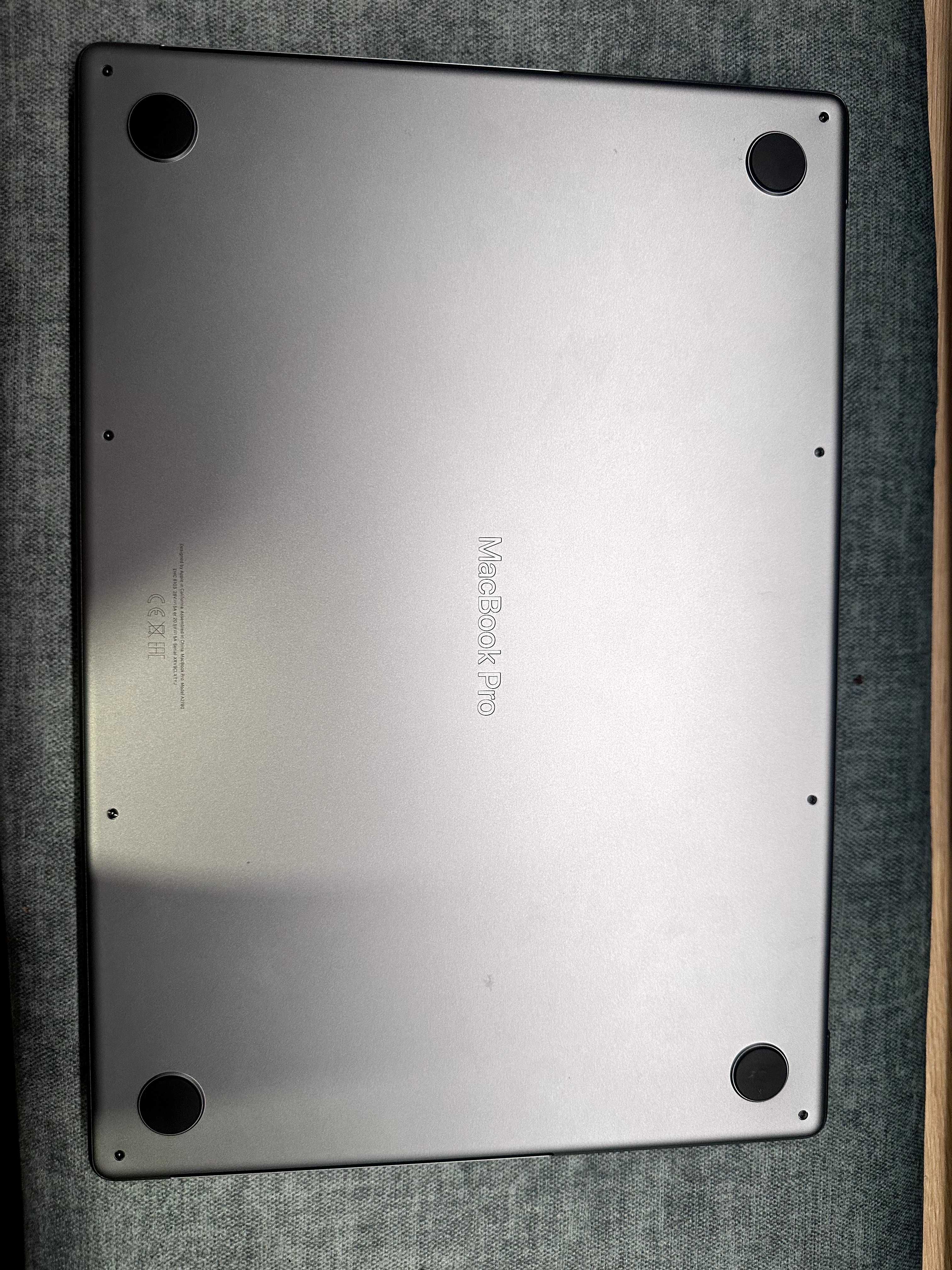 Macbook Pro 16 inch m2 pro (2023)