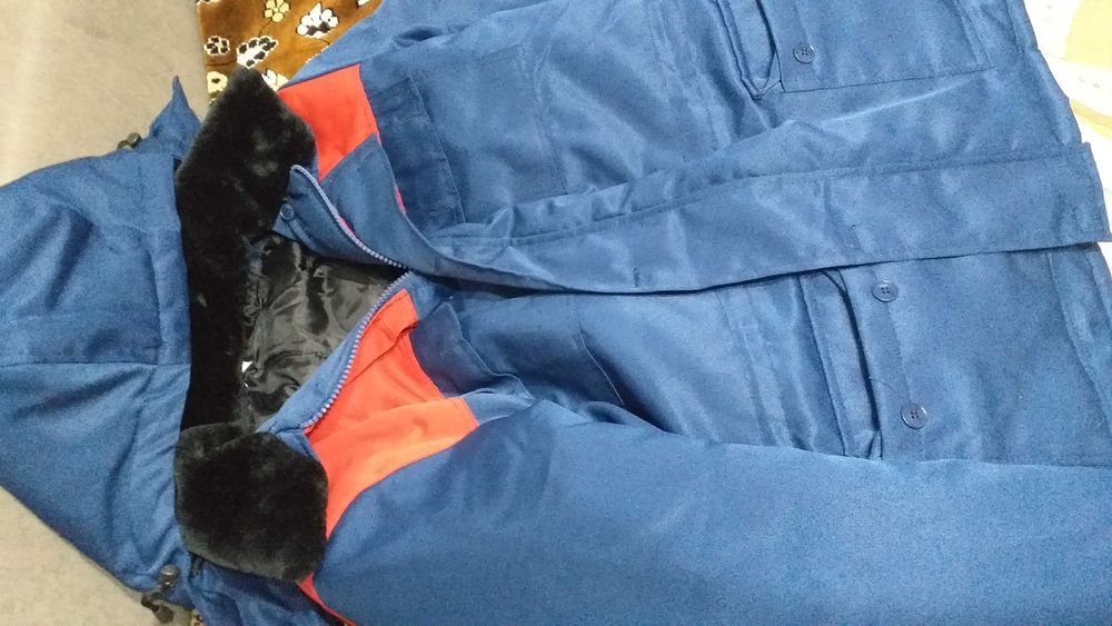 Продам  Рабочую одежду