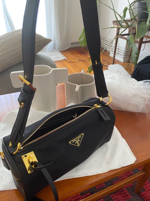 Страхотна чанта P*r*ada