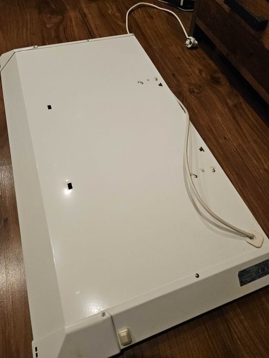 Панелен електрически конвектор Tesy