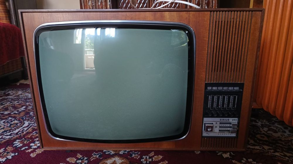 Televizor Sirius 244
