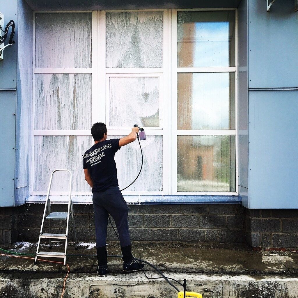 ,,Ideal cleaning Jamoasi,,Fasad Moyka Biz bilan tozalik sari olgʻa