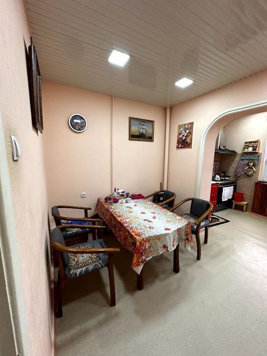 Срочно продам квартиру 4 комнатную