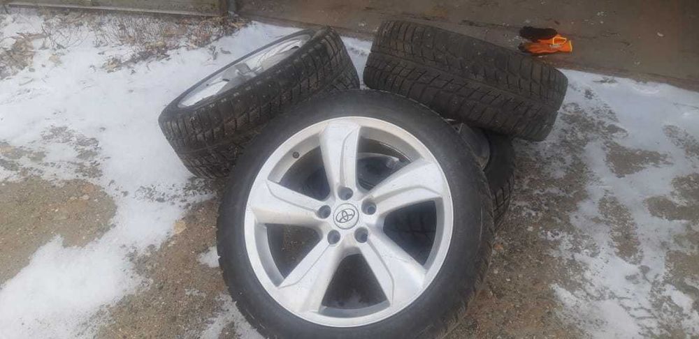 Продам зимние шины