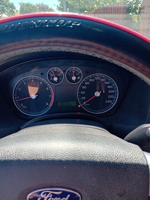 Ford Focus 16 benzina