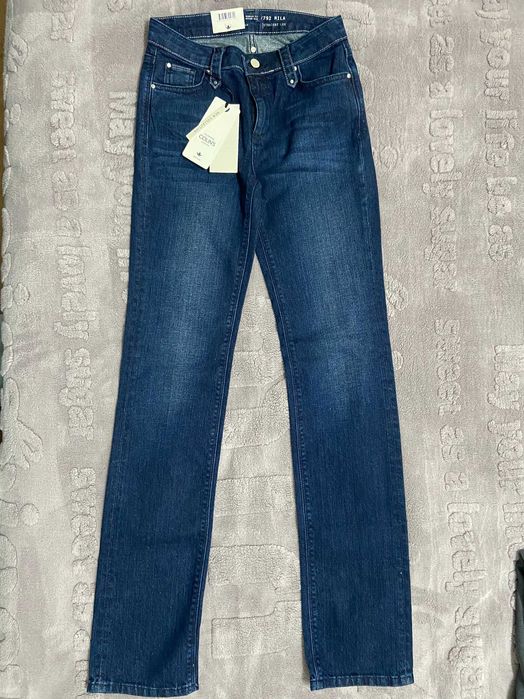 Джинсы Colin's. Новые