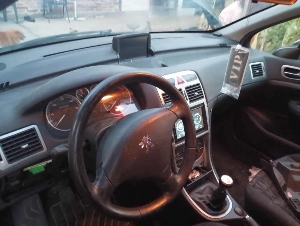 На части Пежо 307 1.6 HDI