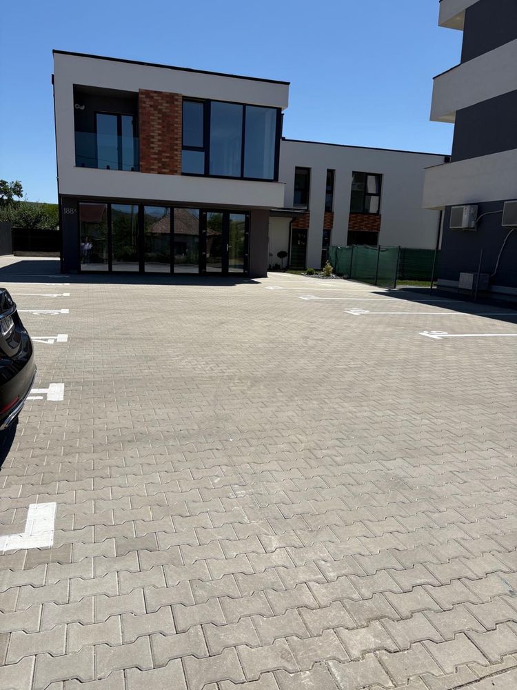Inchiriez in Apahida Spatiu Comercial