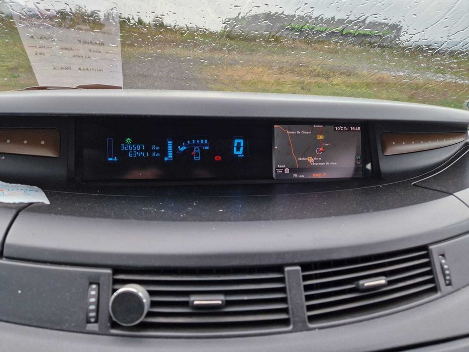 De vanzare Renault Espace 4 Initiale Paris 2008 si 2010