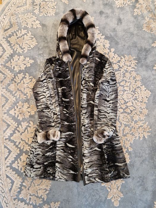 Blana de piele cu doua fete si blana de Chinchilla