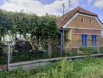 Casa de vânzare la Luncani