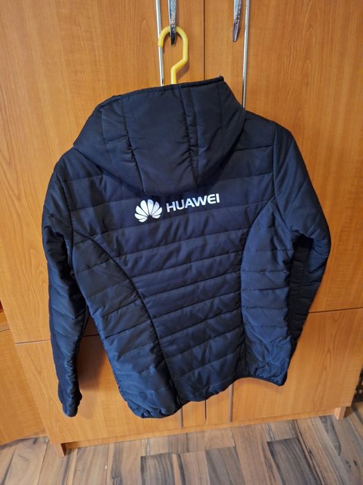 De vanzare geaca huawei