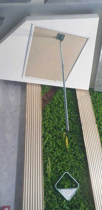 Чердачная лестница, люк, раскладная из анодированной стали. Италия.