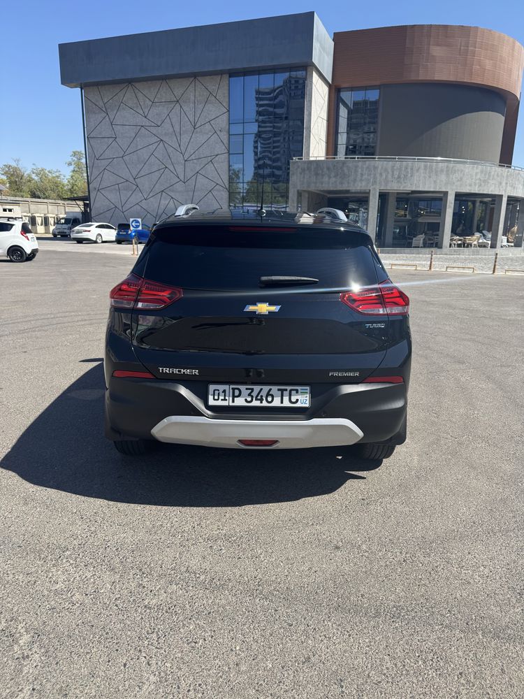 Tracker 2 premier plus 2024