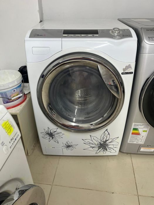Продам стиральную машину Daewoo 12/7