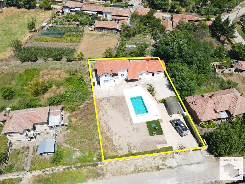 Продава се Къща в с. Караисен, Област Велико Търново - 160 кв.м за 782 €/кв.м - Снимка #21