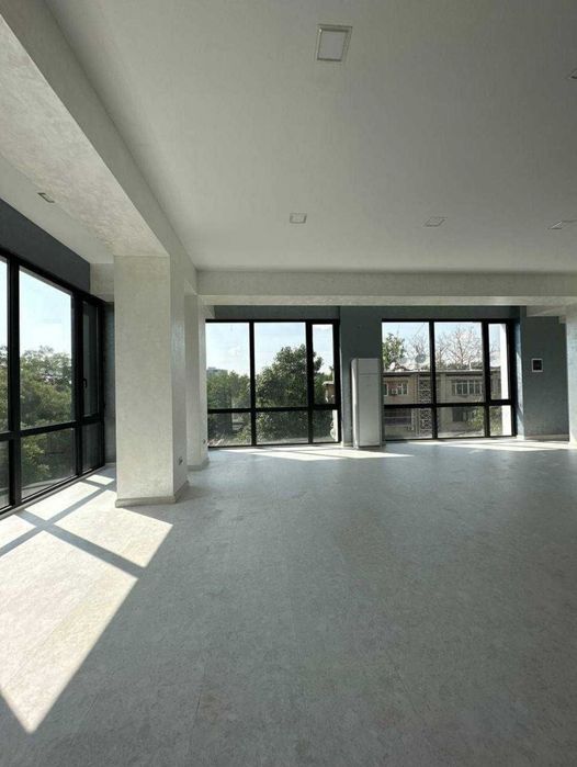 Аренда коммерческого помещения Мирабад ор-р Садыка Азимова, школа 145