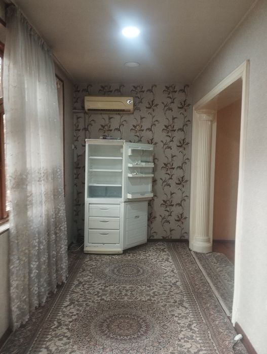 Аренда. Тузел 1 массивида 3 хонали уй ижарага берилади.