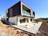 Casa Individuala Moderna–Teren 490 mp. SU 201 mp + Terasa 41 mp. Șe