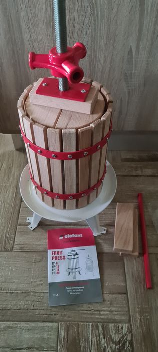 presa struguri-fructe