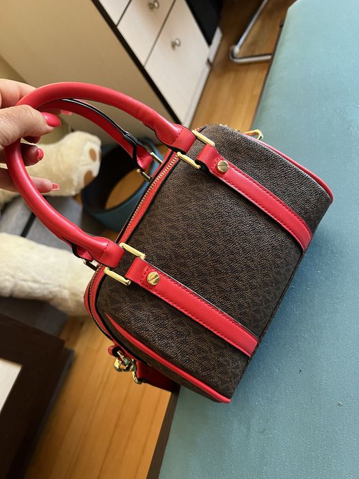 Michael Kors чанта