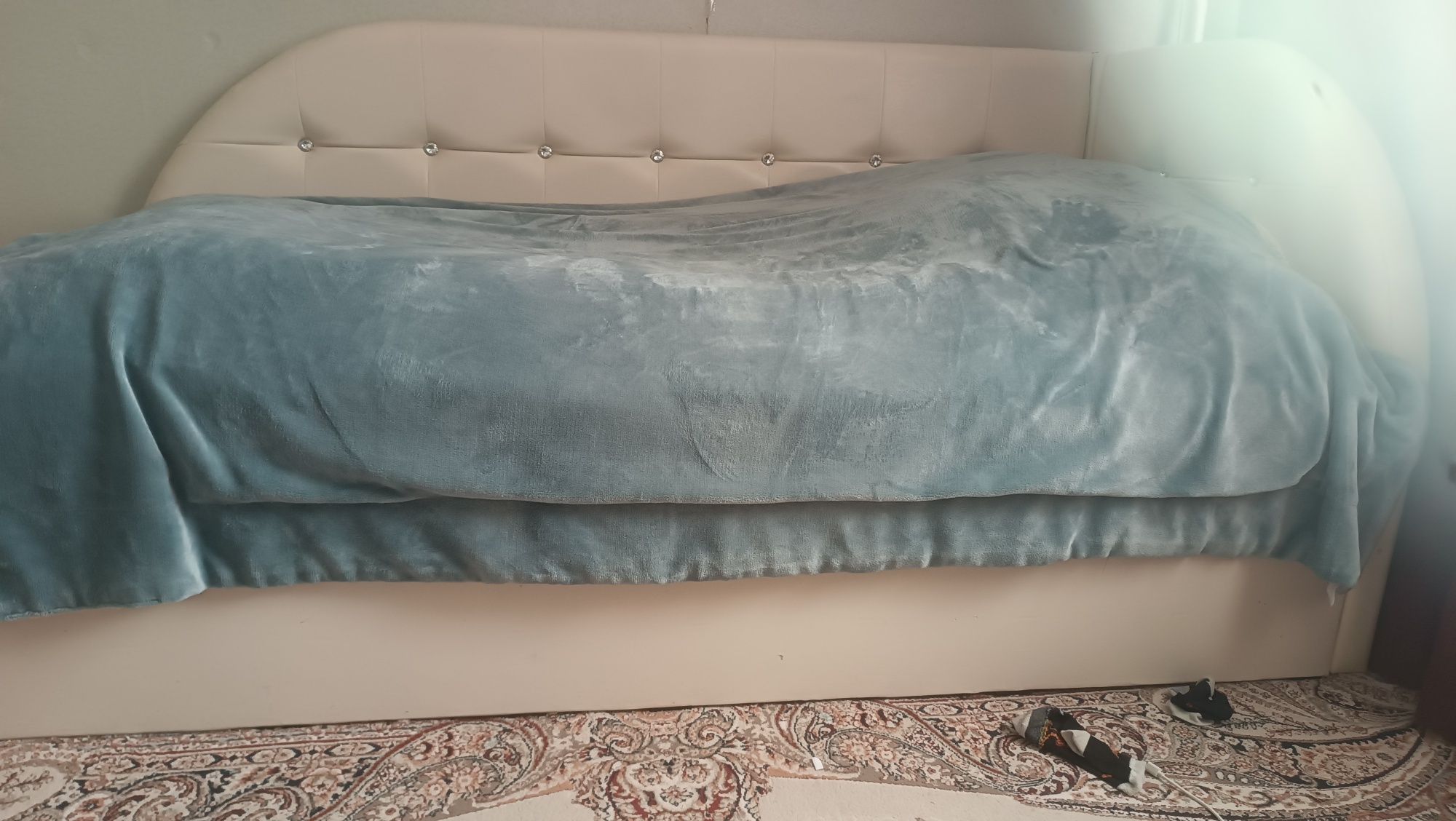 Продам кровать..
