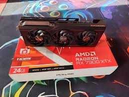 Sistem de games AMD R9 7945HX + RX 7900 XTX