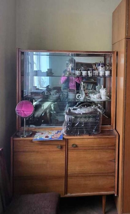 Donez mobila. Dormitor + sufragerie