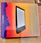 Продавам Kobo Forma 8" – електронен четец