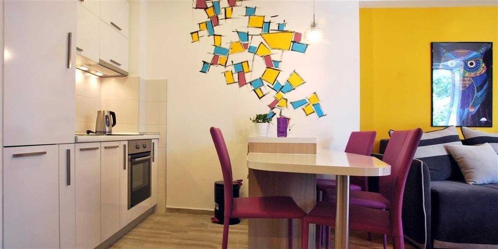 Дава се под наем Двустаен апартамент в Бургас, Лазур - 57 кв.м за 204 € - Снимка #6