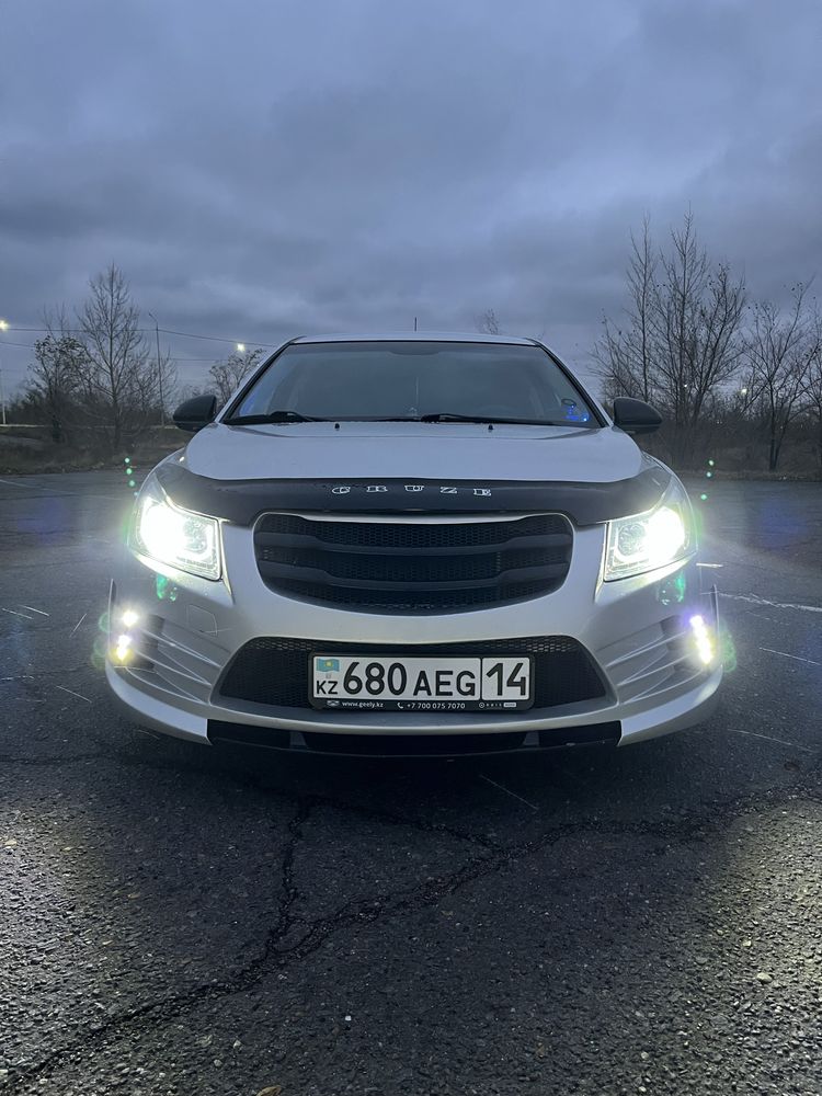 Продам машину Chevrolet cruze