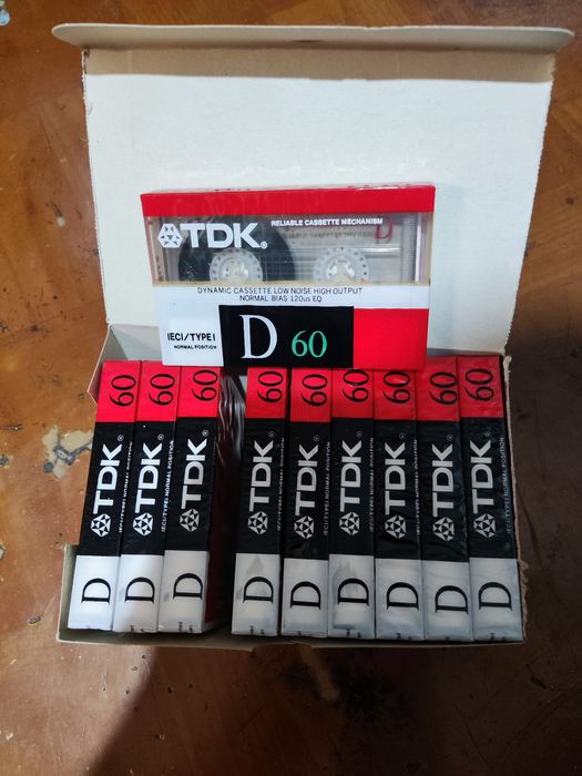 Магнитофонные кассеты ТDК--60,   10штук