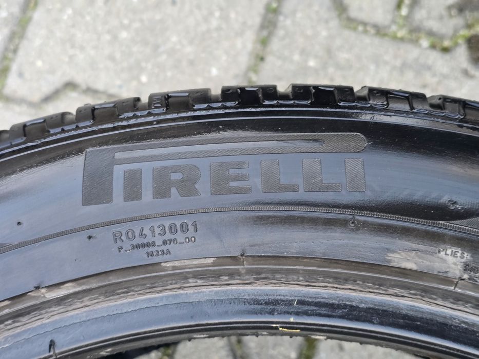 275 40 20 Pirelli
