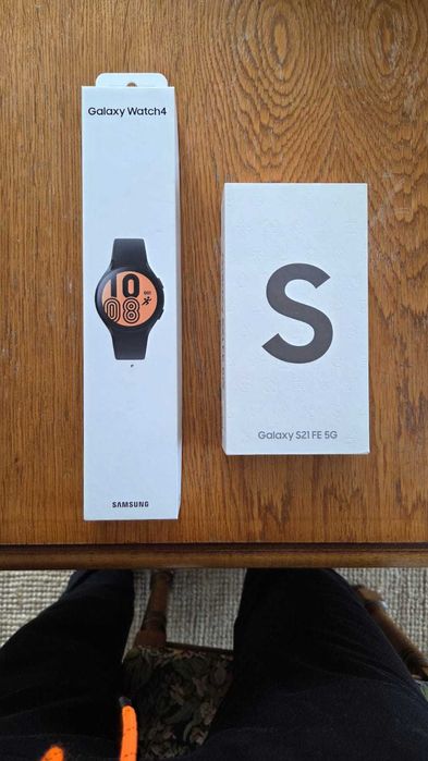De vânzare Galaxy Watch 4 și telefon Galaxy S21 FE