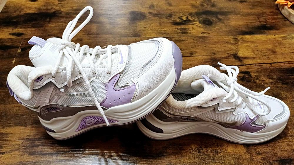 Дамски Маратонки Nike Air 36ти номер